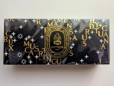 Juego de velas Diptyque 2022 Holiday Edición Limitada 3 x 2,4 OZ Nuevo y Sellado de Fábrica Foto 1 de 4