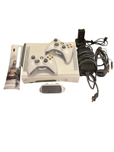 xbox 360 60gb hdd White With 2 Controllers All Cords And Accessories - Picture 1 of 6