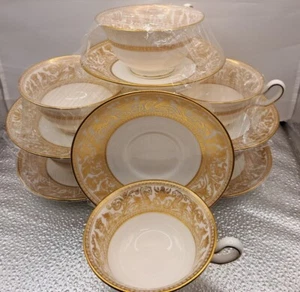 6 Wedgwood Gold Florentine Cup Saucer Sets England W4219 Bone China Peony Shape - Picture 1 of 8