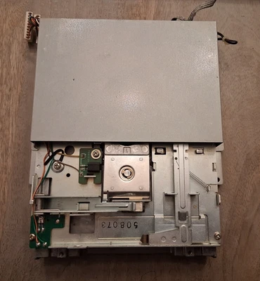 Commodore 1571 5.25" Floppy Disk Drive Mechanism Only - For Parts - Image 1 of 4
