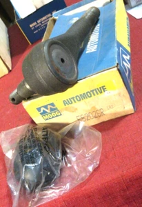 New 1981-1986 Chevrolet Truck, K10, K20 Blazer, 4WD , left tie rod - Picture 1 of 1