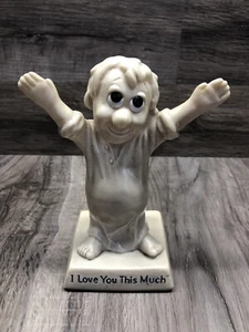 Russ Berrie and Wallace Berrie I Love You This Much 1970 6” Figurine Unbreakable - Picture 1 of 6