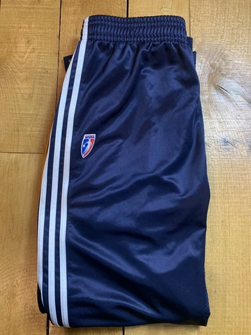 Women’s Adidas Climalite Indiana Fever Team Issued Warm Up Basketball Pants XL Cover