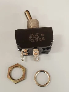 15A 125VAC Toggle Switch Eaton 7561K4 DPST On-None-Off Panel Mount - Picture 1 of 3