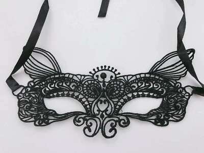 Women Kids Fox Cat Black Lace Costume Party Fancy Dance Ball Eye Face Mask prop - Image 1 of 4