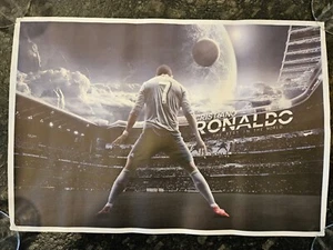 Ronaldo Poster Canvas Print Wall Decor Football Soccer - Picture 1 of 1