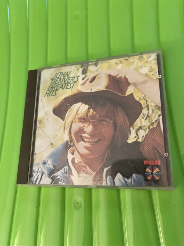 John Denver - John Denver's Greatest Hits - Compilation - CD - Image 1 of 2
