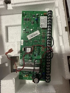 Placa de circuito principal de alarma Honeywell ADT WA3000-9.12 SAVS20P5 Vista con lata - Imagen 1 de 4