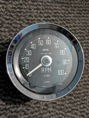 Smith’s 10 000 RPM Tachometer 100mm 1960’S/70’S  mini, triumph, ford  - Image 1 of 3
