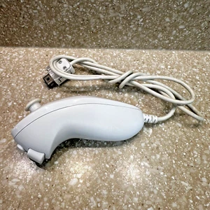 Nintendo Wii Nunchuck Controller White OEM Official RVL-004 TESTED Nunchuk Works - Picture 1 of 4