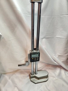 Mitutoyo 192-631 Digimatic Height Gage 450mm 0.01mm Metric Only Read Description - Picture 1 of 8