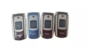 Lot of 4 Samsung SGH-A127 AT&T Cellular Flip Phone GSM For Repair Untested - Picture 1 of 12