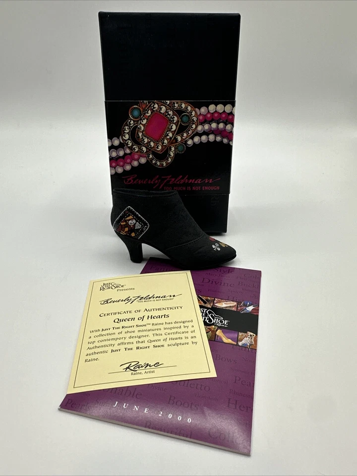 1 Queen of Hearts Boot Just The Right Shoe Raine #25325 From 2000