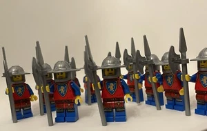 (Lot Of 10) LEGO Castle Lion Knight Minifig Soldiers For Army Building - Picture 1 of 8