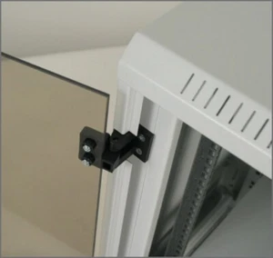 8595105018316 Triton 19" Rack Wall-mount 12U/500 Removable side Wandmontier - Bild 1 von 4