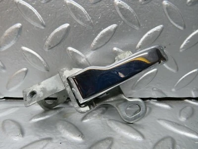 ♥23969♂ Mercedes-Benz W123 280E manija interior izquierda 1237600161 Foto 1 de 4