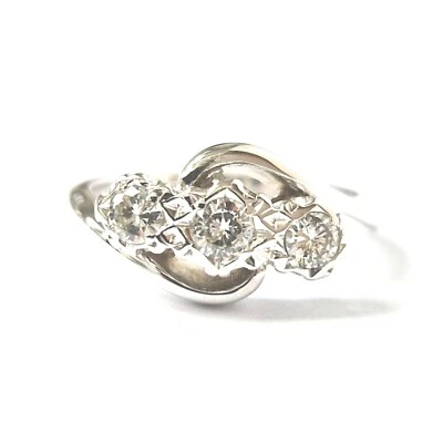 18ct White Gold Diamond Ring 0.25ct Trilogy Ladies Size J Hallmarked 4.8g - Image 1 of 4