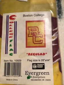 Bandera Evergreen Boston College University College 28" x 44"  - Imagen 1 de 1