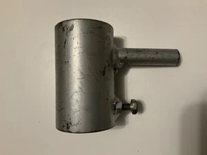 GALVANIZED HEAVY DUTY PIPE CONNECTOR FLAG HOLDER - Picture 1 of 6