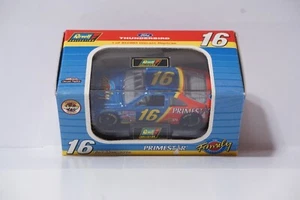 Ted Musgrave #16 Family Channel Primestar 1996 Ford T-Bird 1:64 Revell NASCAR - Picture 1 of 4