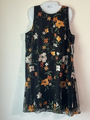 Vestido Eci New York Floral Encaje/Negro Boho Sin Mangas Drapeado Atado Atrás Talla XL NUEVO CON ETIQUETAS Foto 1 de 4