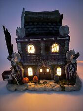 2004 Hawthorne Village The Munsters Morticians Monthly Newspaper Building 78015