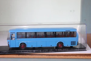COCHES ANTIGUOS ITALIA 1:43 IVECO 3705 AUTOBÚS - 280mm largo - Imagen 1 de 4