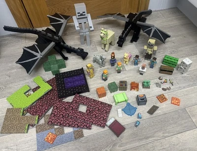 Minecraft Bundle Figures Accessories Weapons Blocks & Playsets - Image 1 of 4