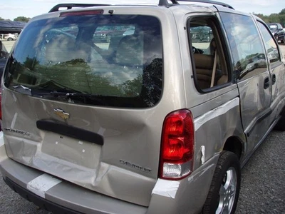 Refuerzo parachoques trasero Chevrolet Uplander 2005-2009 15184698 005 Foto 1 de 4