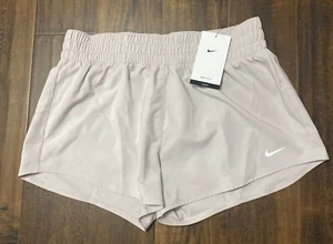 Pantalones Cortos Forrados Calzoncillos Nike One Dri-FIT Tiro Medio 3" DX6010-019 NUEVOS CON ETIQUETAS B4 - Imagen 1 de 5