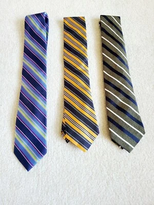 Jos. A. Conjunto de 3 corbatas reservadas doradas firma Bank Men totalmente nuevas  Foto 1 de 4