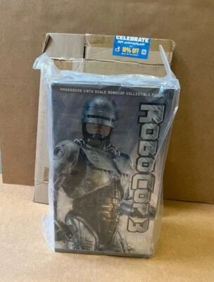 HOT TOYS ROBOCOP 3 DIECAST PETER WELLER MMS669D49 1/6 RARE New w/ SHIPPER - Image 1 of 3