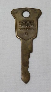 Vintage Lincoln Mercury Ignition Key H Brass 4 Star Emblem Logo 1939- 1940s - Picture 1 of 7