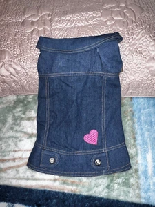 Dog Denim dog Outfit Embroidered Pink Heart Size L NWOT - Picture 1 of 5