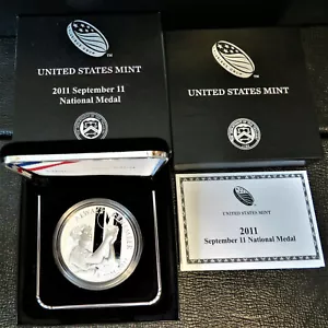 2011-P  9-11-2001 National Medal Proof 1oz.Silver Commemorative *NEVER FORGET* - Picture 1 of 3