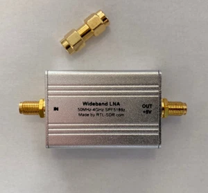 RTL SDR Blog Szerokopasmowy wzmacniacz szerokopasmowy LNA 50 MHZ - 4 GHz | 3-5V Bias Tea - Zdjęcie 1 z 3