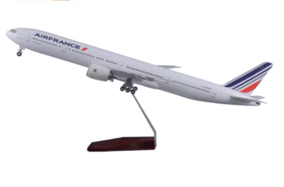 1:157 47CM AIR FRANC BOEING 777-300ER Airplane Landing Gear Resin Aircraft Model - Image 1 of 4