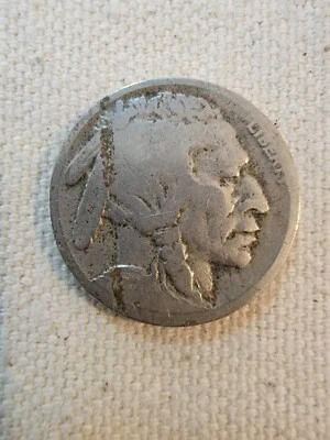 Nice 1920 D 5c Buffalo Nickel Error - Rare detached lamination on obverse ID-05 - Image 1 of 2