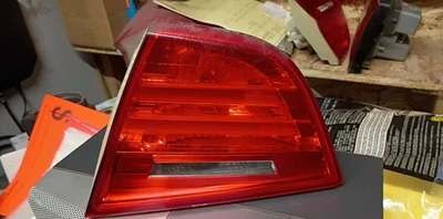 ✅ 08-11 BMW E90 328i 335i luz trasera pasajero maletero derecho lámpara Foto 1 de 3