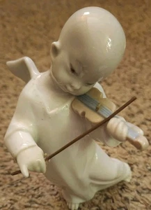 💥 Vintage 1960s Lladro Figurine Asian Angel #4536 Violin Figurine Porcelain MCM - Picture 1 of 15