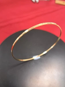 Armreif Armband Armschmuck 333 Gold Gelbgold, 1,8 mm breit, facetiert, glänzend - Bild 1 von 9