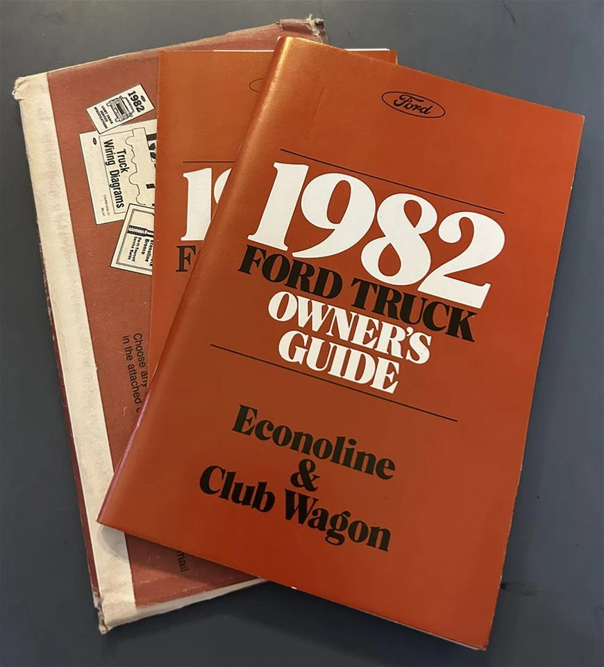 Ford Econoline 1982 furgoneta guía del propietario Book Club Wagon manual de instrucciones del usuario fabricante de equipos originales Foto 1 de 4