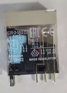 24VDC minirelay minirele OMRON socket latching with base 5 Amp - 2 PIECES - Picture 1 of 7