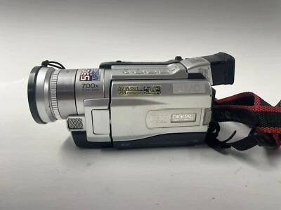 JVC GR-DVL725U MiniDv Mini Dv Camcorder For Parts  UNTESTED - Image 1 of 4