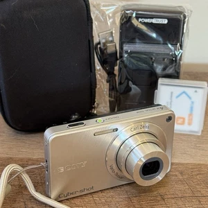 SONY Cyber-Shot DSC-W350 Digital Camera 14.1MP 4x Zoom SD Card Battery Charger - Picture 1 of 20