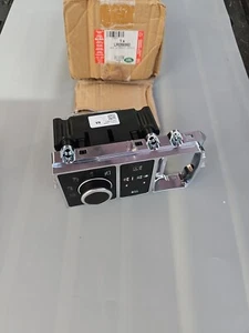 Genuine Land Rover Hill Descent Control Switch LR056960 / LR067056 NEW - Picture 1 of 8