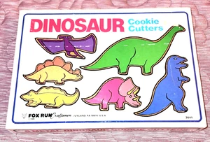 Juego de 6 cortadores de galletas de dinosaurio de metal Fox Run de colección - Imagen 1 de 3