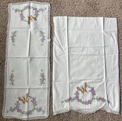 Lote de 2 fundas de almohada bordadas de colección para corredores de mesa 36" x 13" 30" x 20" adornos de encaje B Foto 1 de 4