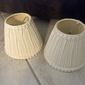 Vintage Ivory Pleated Fabric Clip On Lamp Shade Hearts Hand Stitched Sconce - Picture 1 of 13