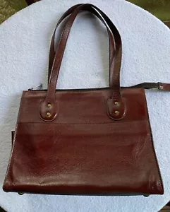 Claire Chase echt feines Leder Tasche Beuteltasche hergestellt in Kolumbien burgunderrot 14 x 11 - Bild 1 von 12